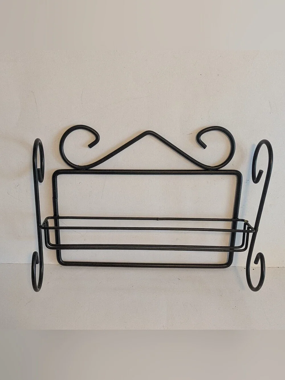 Spice Rack Black Metal Wall Mount or Free Standing Spice Rack with 6 Clear Jars